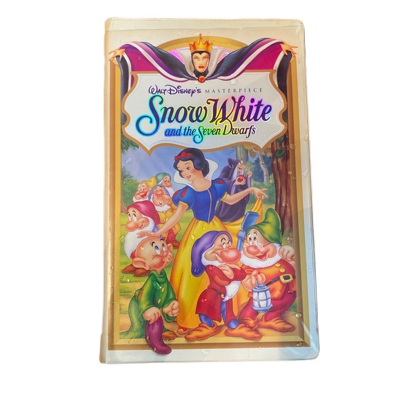 Disney Snow White and the seven dwarfs VHS - Picture 1 of 2